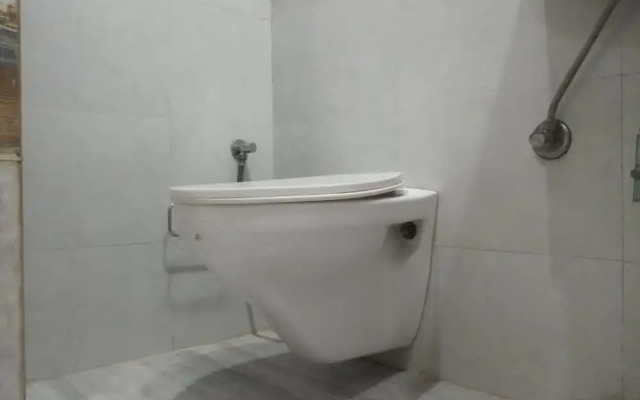 Gracious by Vishesh Hotels & Home Stay