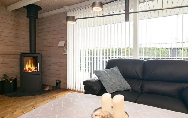 6 Person Holiday Home in Hals