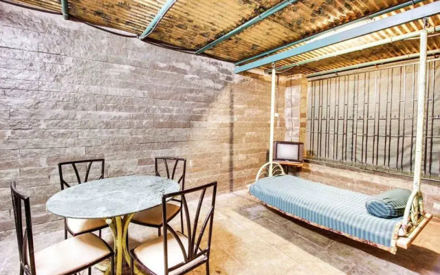 Hotel Sai Leela
