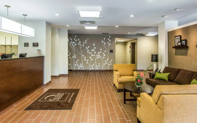 Sleep Inn & Suites