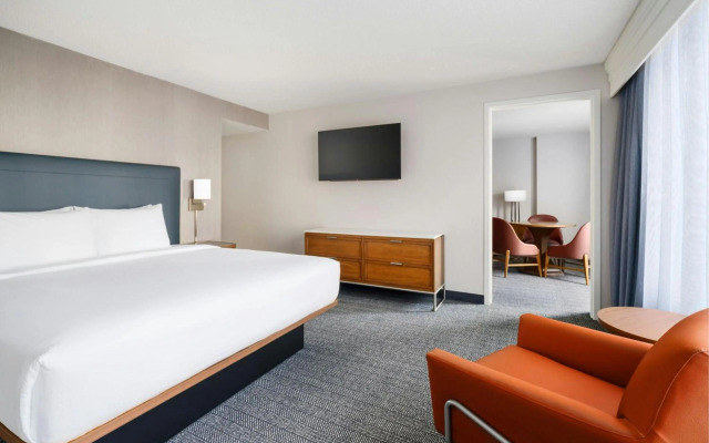 Courtyard by Marriott Atlanta Buckhead