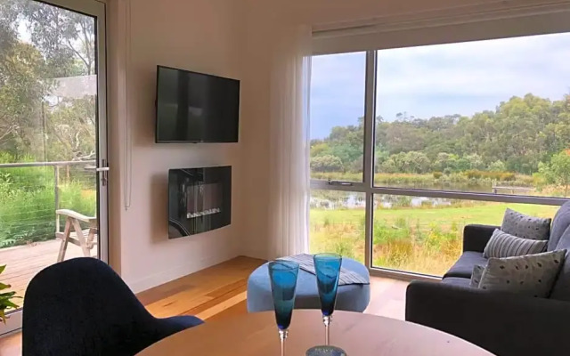 Messmates Luxury Eco Suites