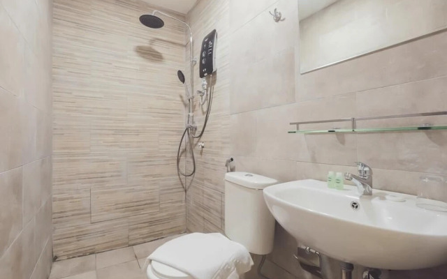 Kiara Inn by KL Suites