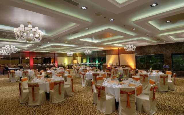 Mercure Hyderabad Abids Hotel