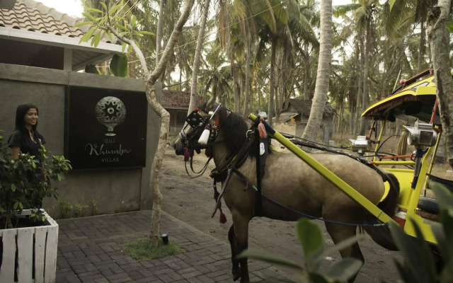 Gili Khumba Villas