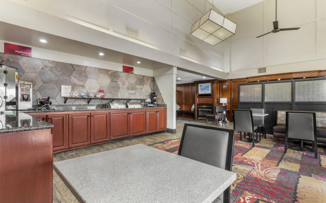 Best Western Plus Yukon
