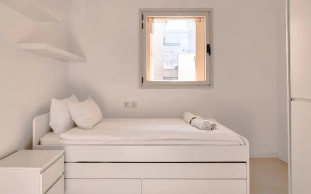 Royal Eden Apartment