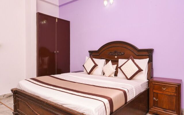 OYO 15625 Royal logix