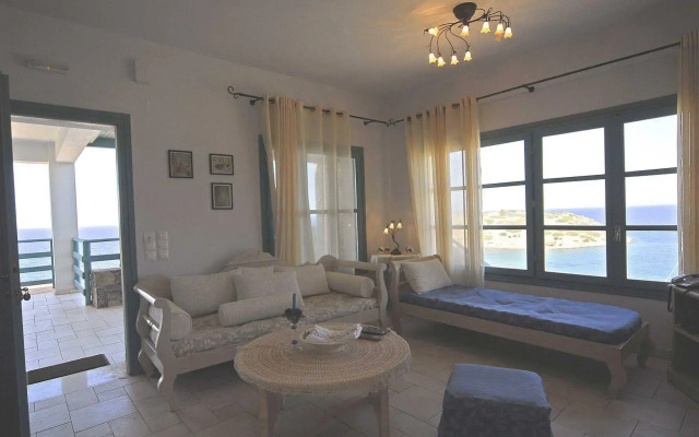 Mohlos Villas