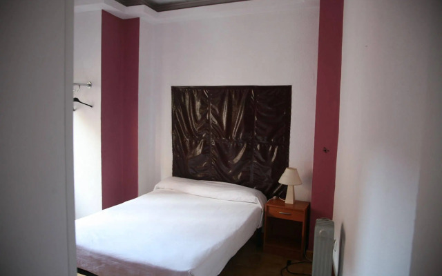 Russafa Youth Hostel