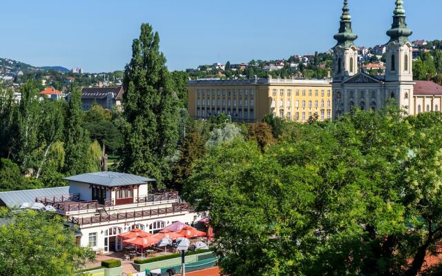 Lakeside Budapest Residences