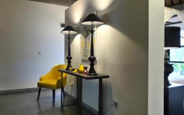 Rouge - Private Villa Condense