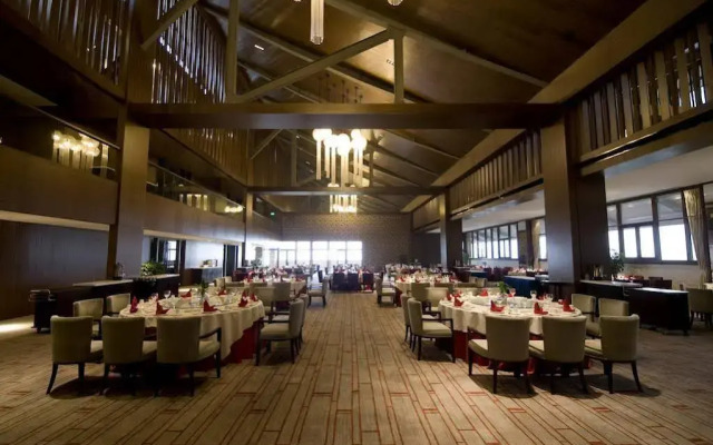 Tianjin Eagle Land International Hotel