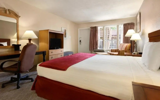 Howard Johnson Rio Rancho/Albuquerque North