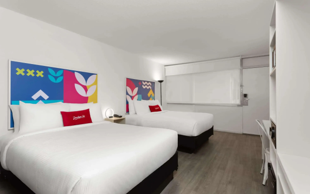 Baymont by Wyndham Orlando North Millenia