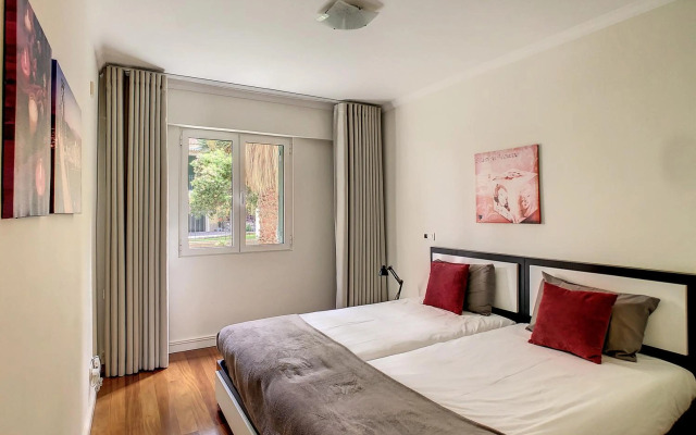 Vila Formosa Top View by MHM