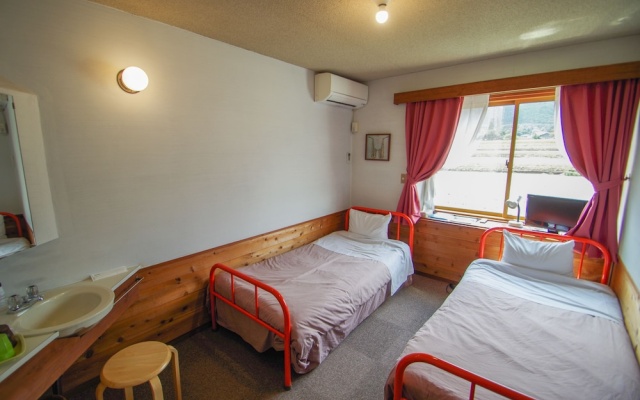 Pension Harvest – Guest Rooms – Azumino