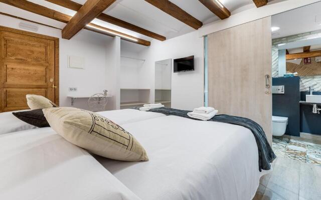 Hostal 977