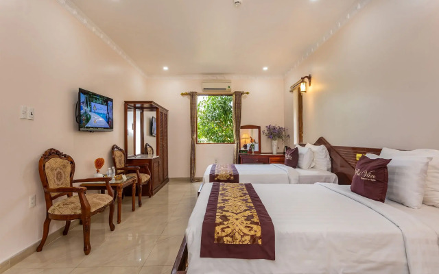 Phu Van Resort & Spa