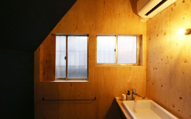 Tomarigi Hostel Shu
