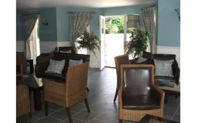 Albert Cottage Hotel