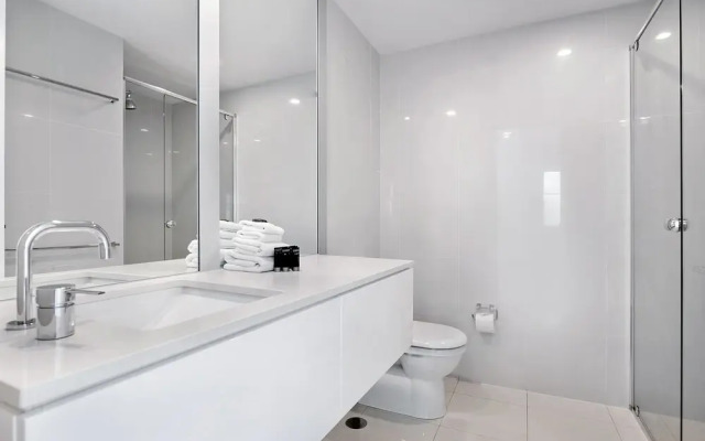 Private Luxury 2 Bed Q Surfers Paradise