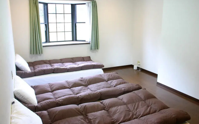 916 Travel Inn