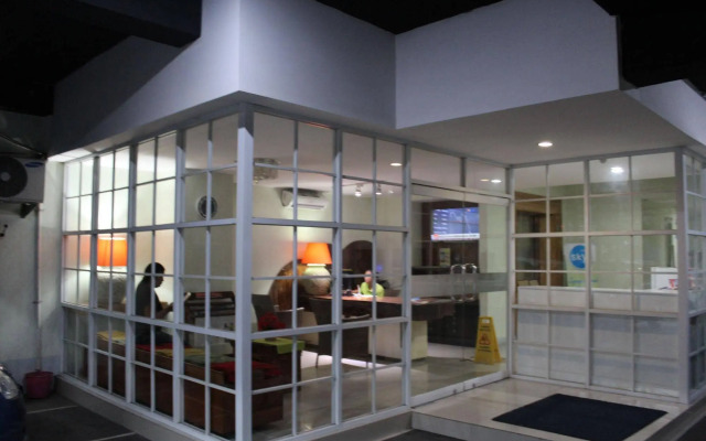Sky Hotel Jogja