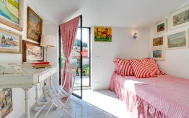 Luxury Art Apt With Terrace In Trastevere