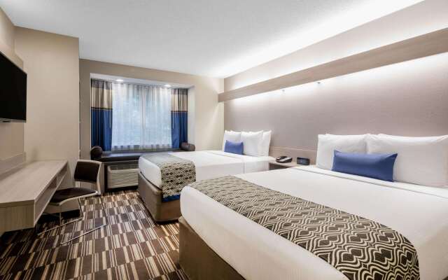 Microtel Inn & Suites by Wyndham Atlanta/Buckhead Area