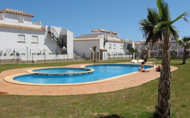 Lovely 2-bed House in Punta Prima, Orihuela Costa