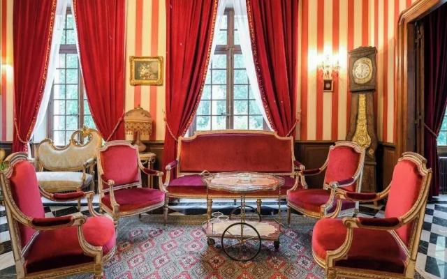 Le Petit Château De Barbizon