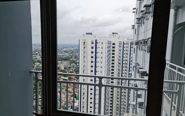 Beautiful Condominium With Swimming Pools Ect