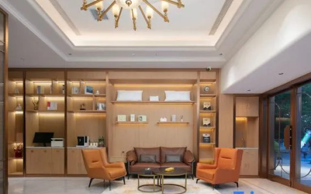 Vienna Hotel (Changsha Xingsha Zhongmao City)