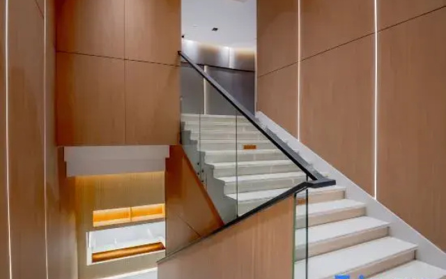 Home Inn Hotel (Shanghai Changhai Hospital Xiangyin Road Subway Station)