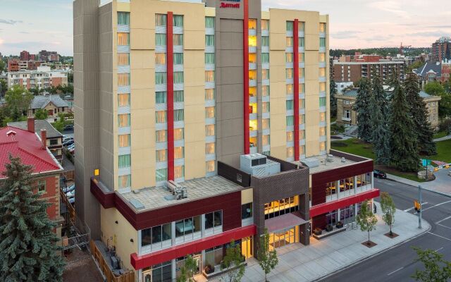 Fairfield Inn & Suites by Marriott Calgary Downtown