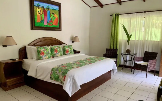 Hotel Playa Espadilla y Gardens