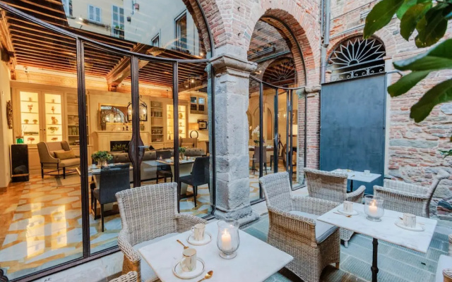 The Lucca Heritage Retreat
