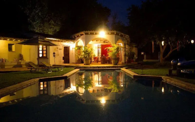 Casa Flor de Mayo