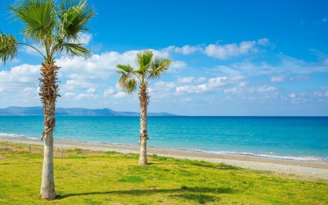 Villa Cleopatra Large Private Pool Walk to Beach A C Wifi - 3437