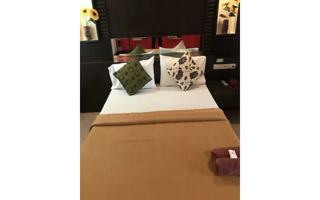 Paradise Inn Chonburi - Adults Only