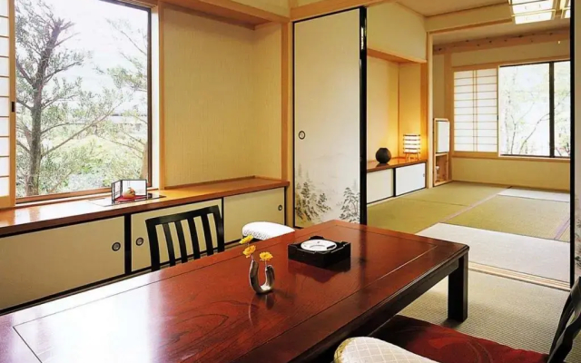 Oyado Uraku