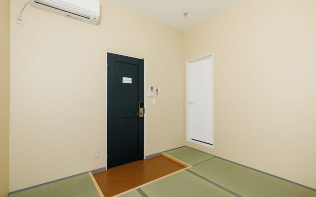 Iyasu Hostel Higashikawa