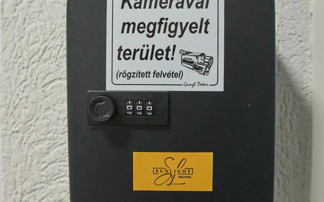 SUNLIGHT BRONZE Plus - Szeged Exclusive