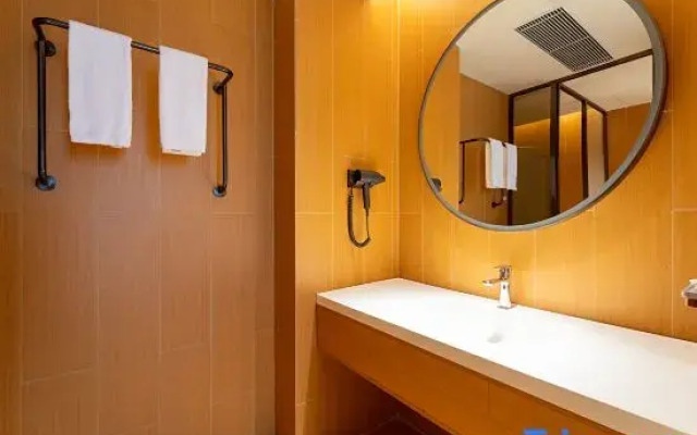 JI Hotel (Zhuhai Aviation New Town)