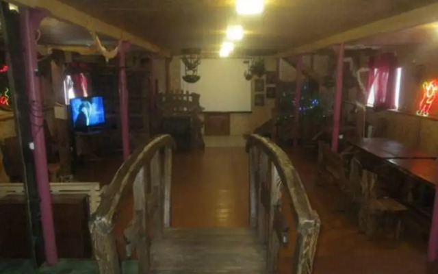 Hotel at Yuzhnyy proyezd