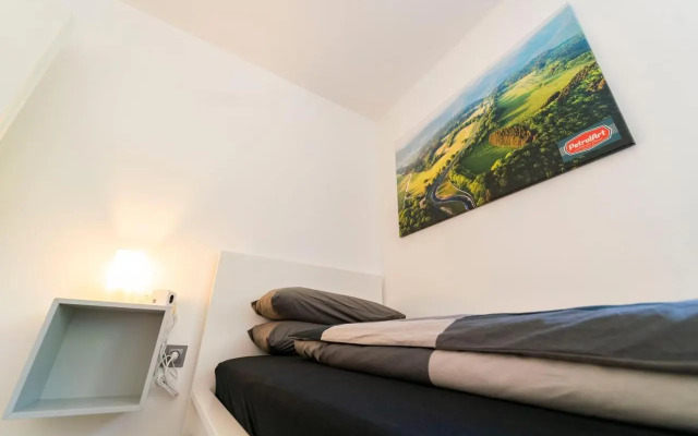 North Loop Rooms