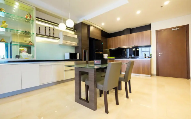 Modern Elegant Design L'Avenue Apartment