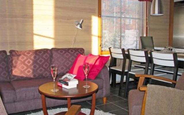 L Nsirinne e 20 Kuusamo