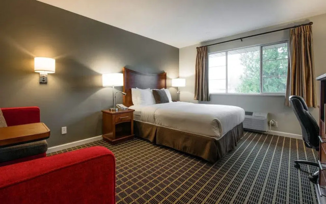 Gibsons Garden Hotel